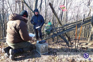 December 30. egy találkozó a HA/EM-009-es Óvár hegycsúcson.