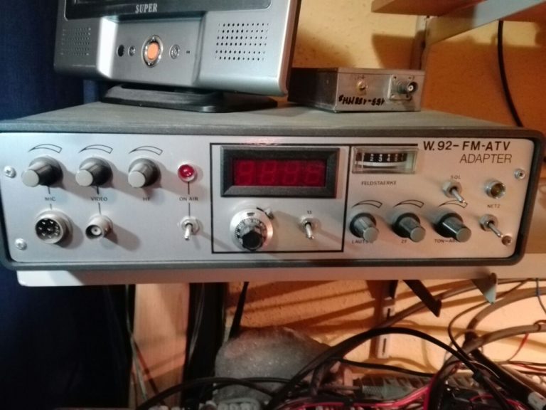 Beütött a modernitás a határba: a TS-790E szubjektív ismertetése ...